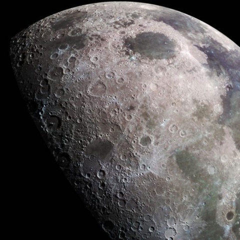 صور: ماذا ترك البشر على سطح القمر؟